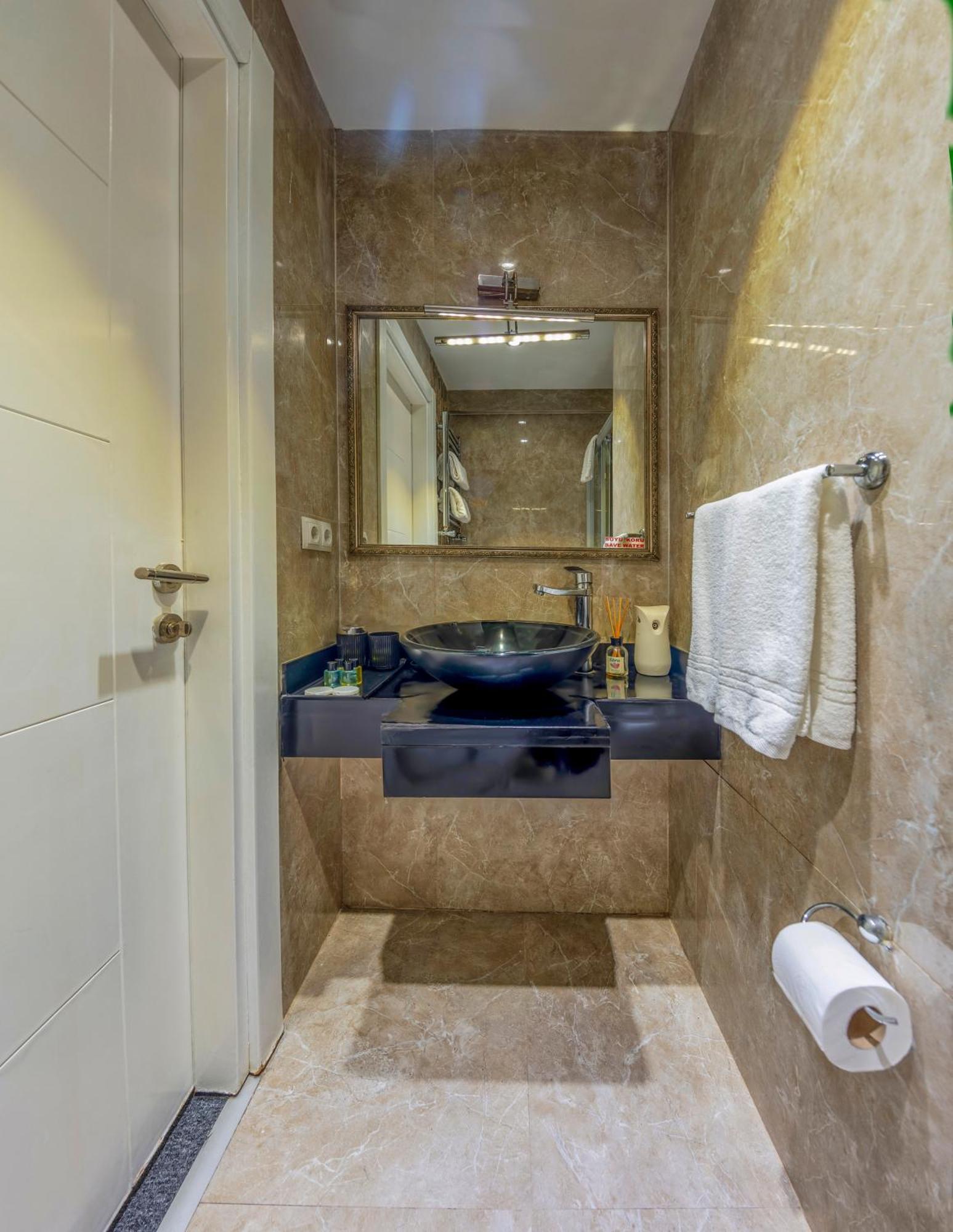 In Pera Boutique Hotel Provincia di Provincia di Istanbul Esterno foto